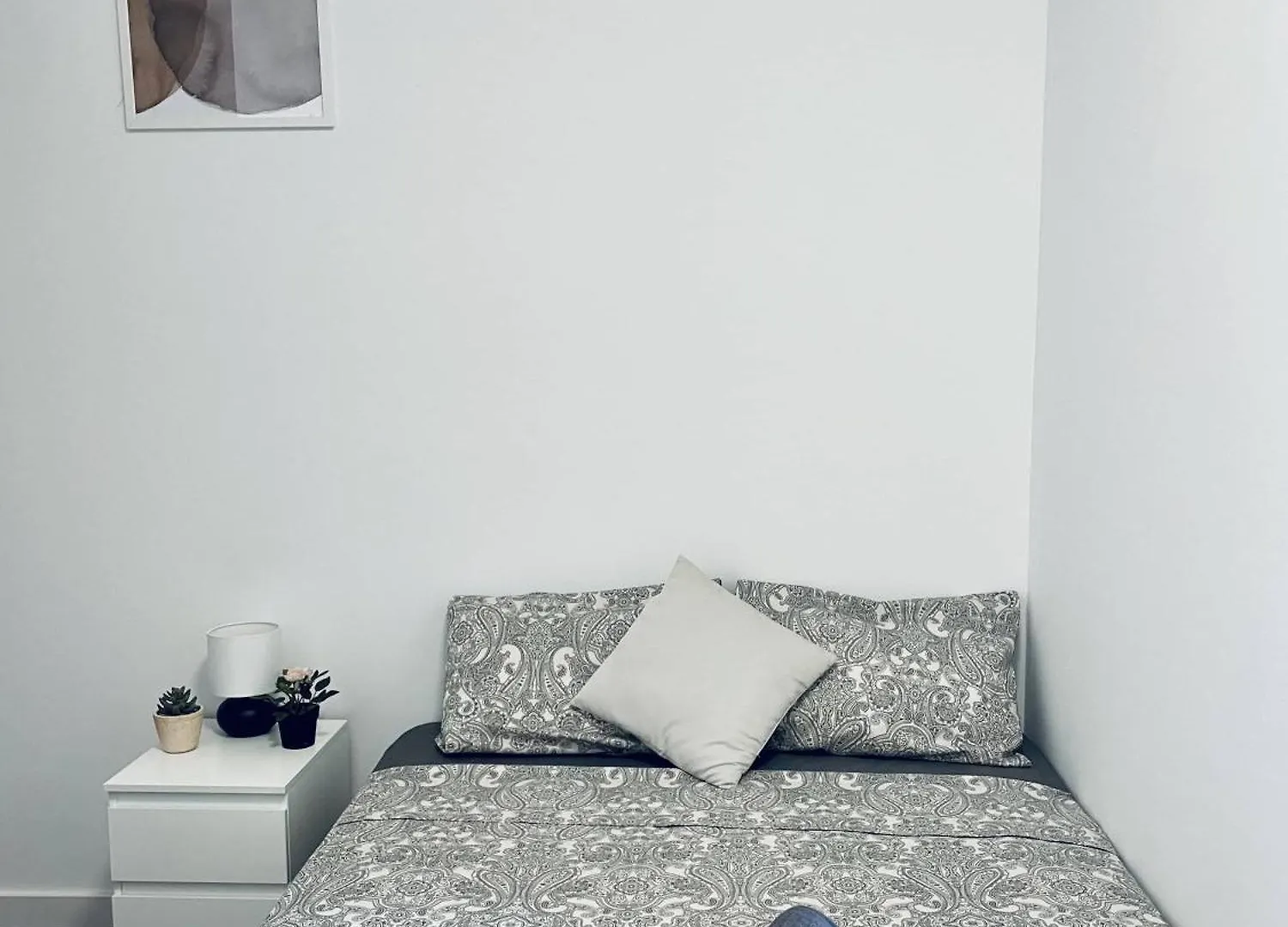 Diagonal 1 Bed & Breakfast Barcelona Spain
